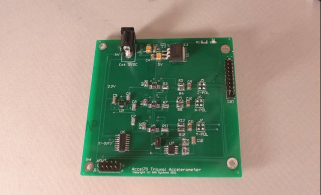 Triaxial accelerometer, low cost